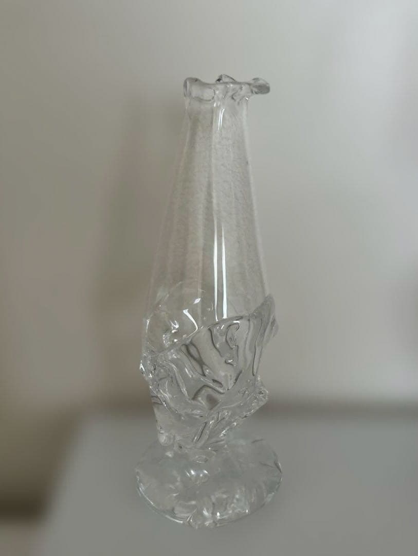 安藤里実　ガラス　一輪挿し