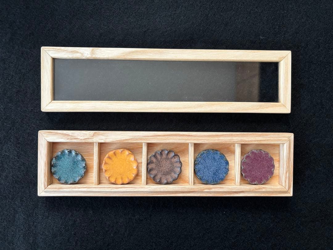 小澤基晴・輪花箸置きセット　木箱ケース付き／5枚入り／刻印なし／新品未使用