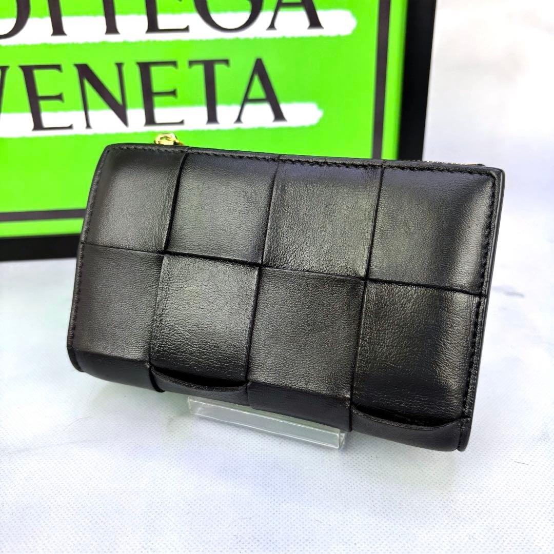 【極美品✨】BOTTEGA VENETA 財布 2つ折り カセット ミディアム