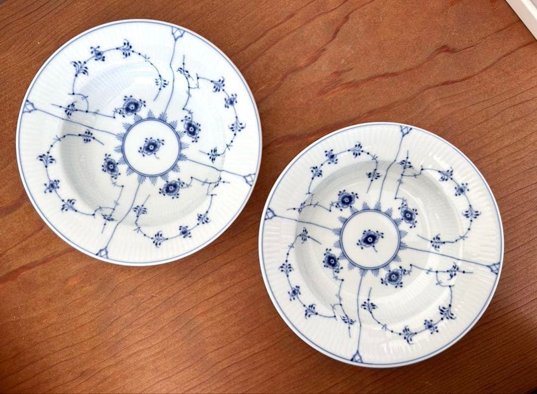 ブルーフルーテッド　プレイン　ディーププレート　2枚