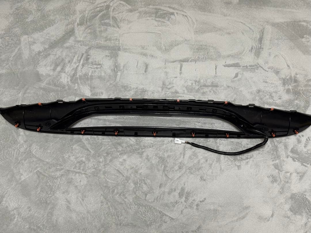 【送料込み】50系プリウス　ドライブサポートイルミネーション