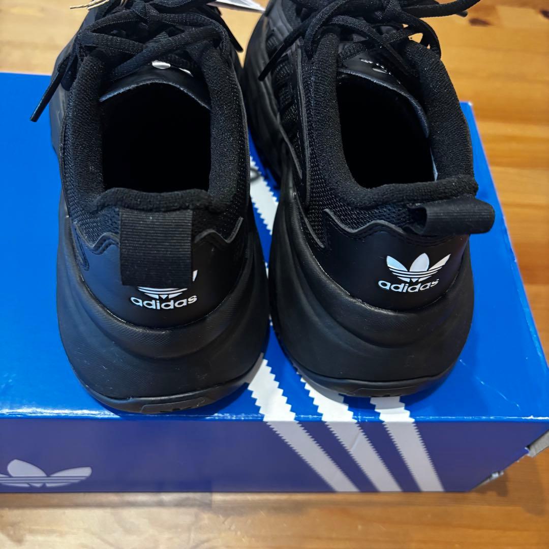【試着のみ】23.5cm OZGAIA adidas アディダス オズガイア 黒