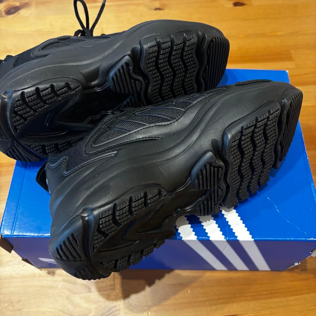 【試着のみ】23.5cm OZGAIA adidas アディダス オズガイア 黒