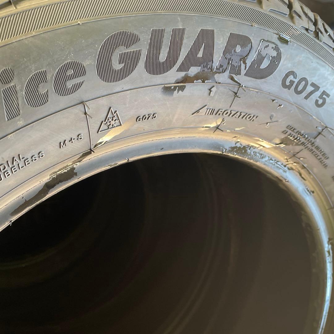 中古225/65R17 4本セット ヨコハマiceGUARD G075 21年