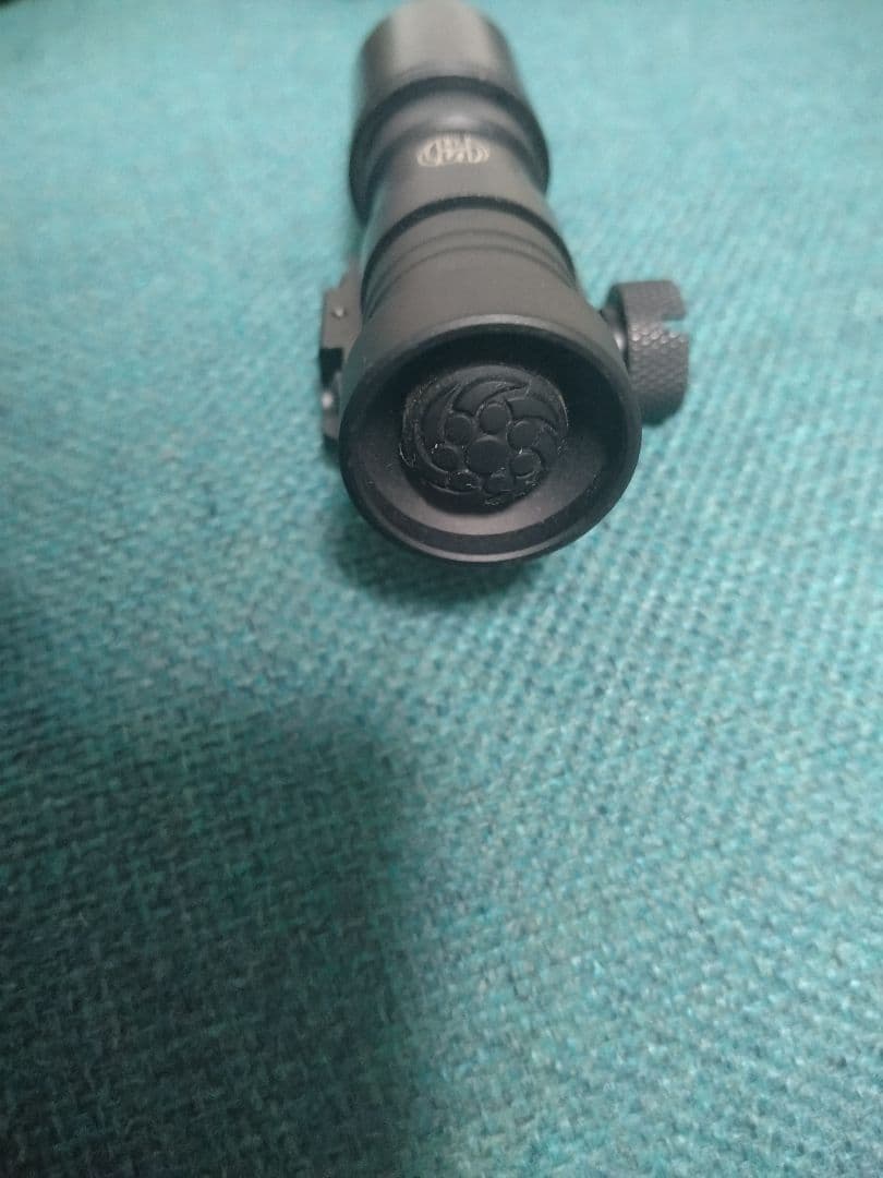 個人装備 surefire m300c malkoff devise