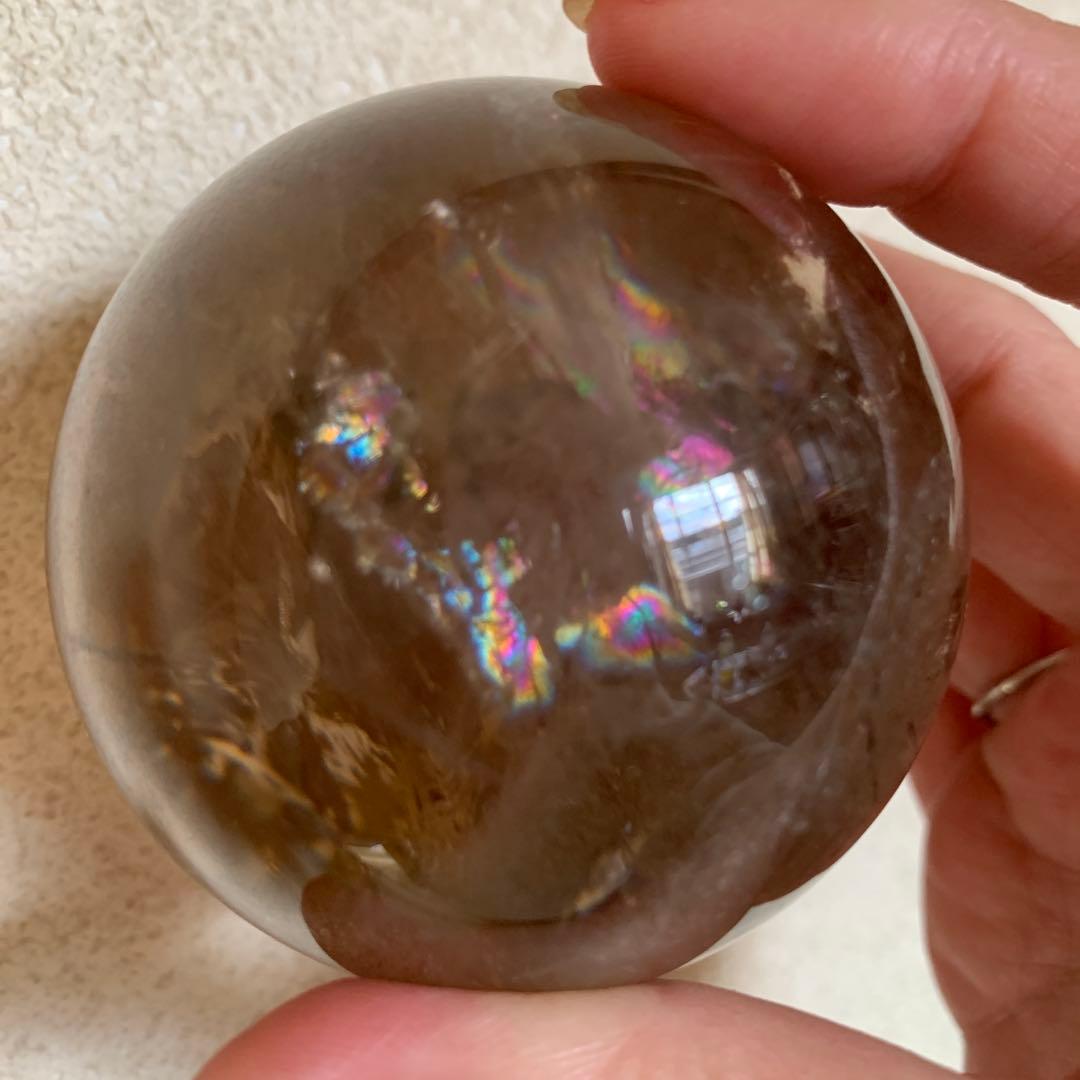 レア！ゼウスストーン　ゴールデンヒーラ−共生スフィア　虹有り　天然石置物　丸玉