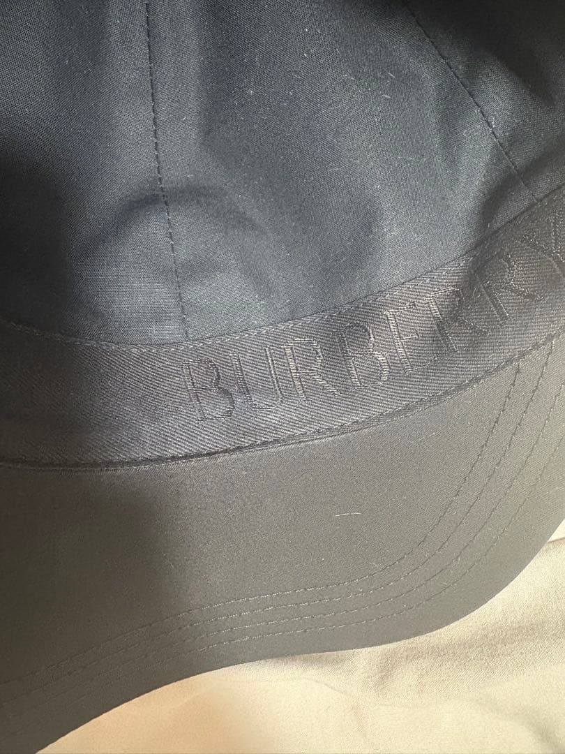 BURBERRY ブラック ベースボールキャップ