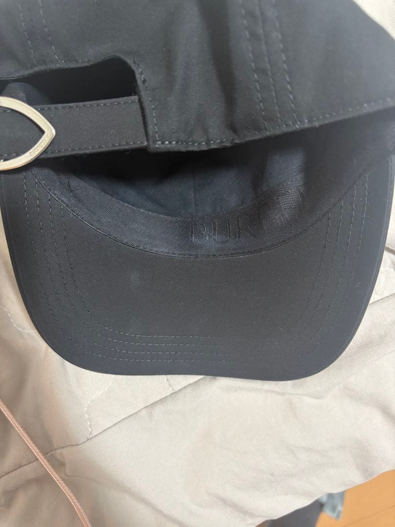 BURBERRY ブラック ベースボールキャップ