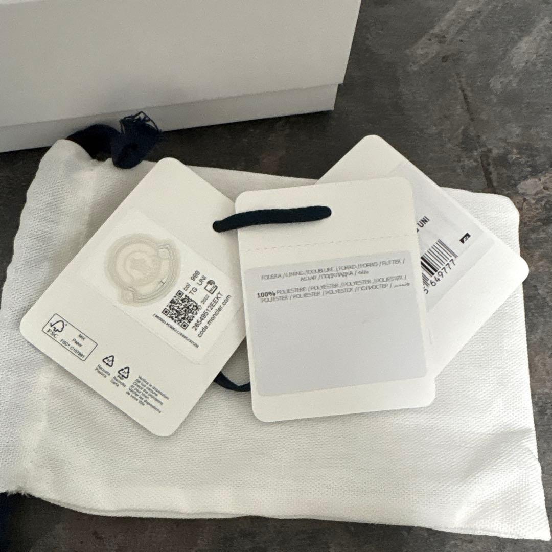 限定価格MONCLER ブラックレザー ケース