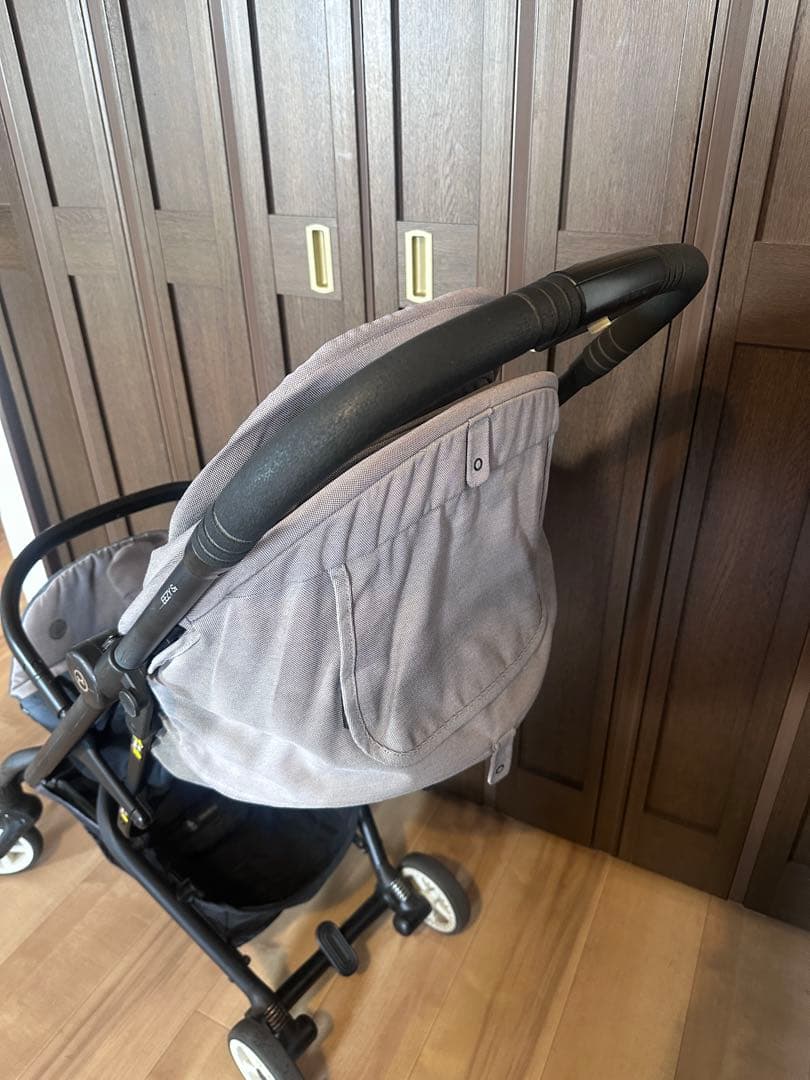 サイベックス　cybex 折りたたみベビーカー グレー