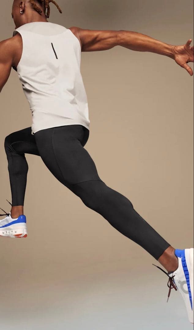 on tights ランニング　レギンス