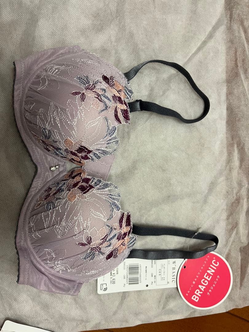 新品未使用品　AMPHI ワコールBRAGENIC/C65/ブラジャー3枚セット