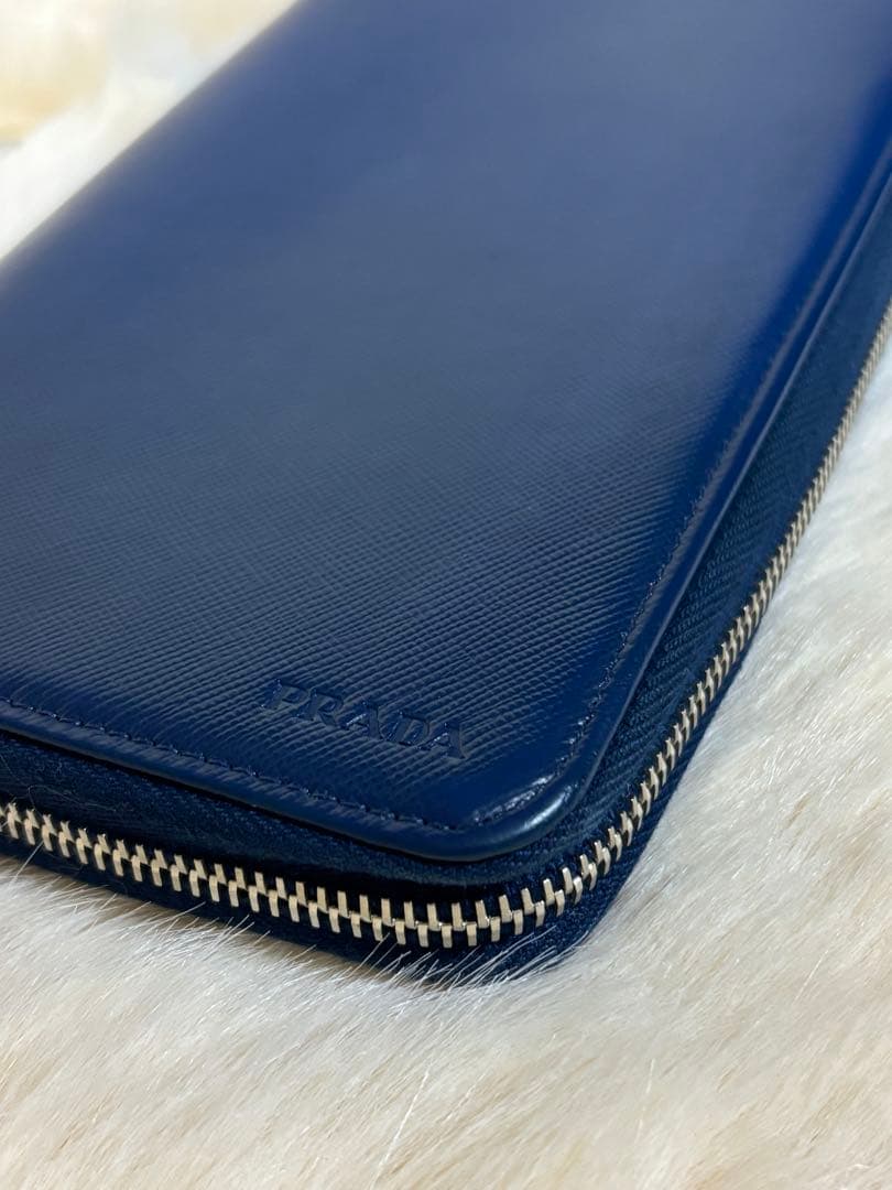 佐*大様 【美品】✨PRADA プラダ　サフィアーノレザー　ラウンドジップ　オー