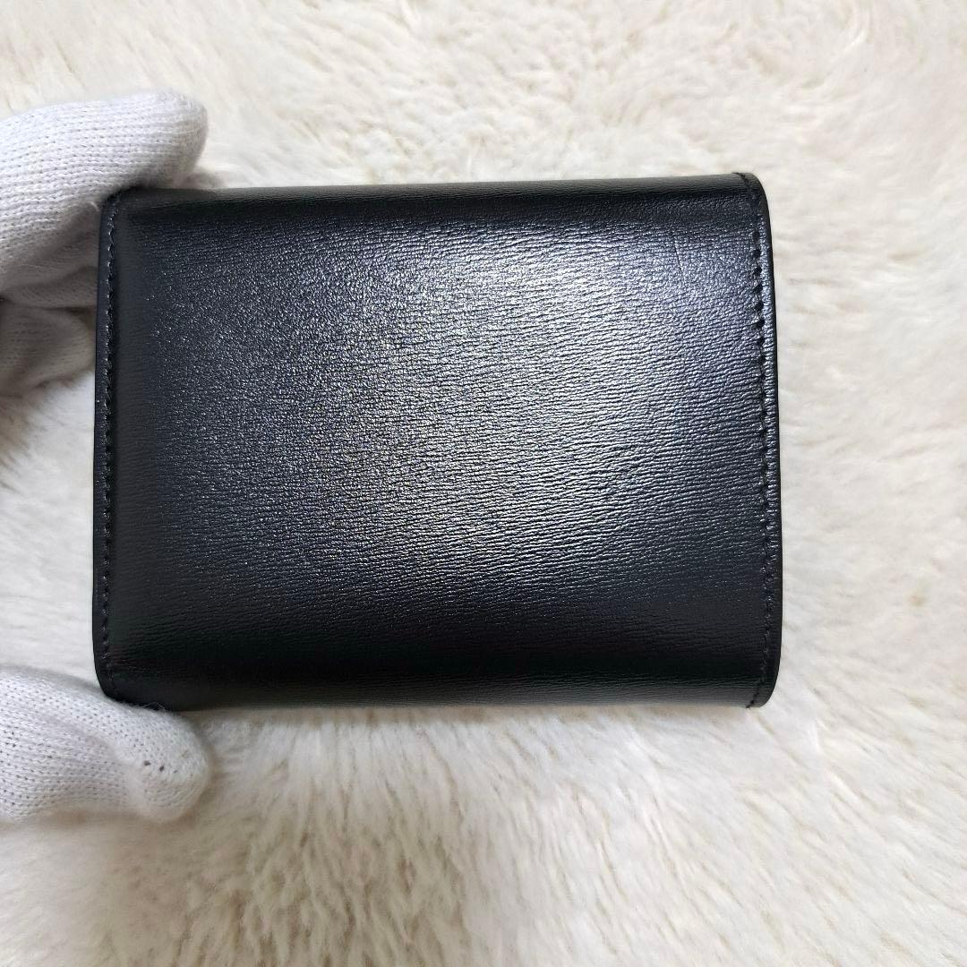 ✨未使用級　付属品完備✨セリーヌ　三つ折り　トリオンフ　シャイニーカーフスキン