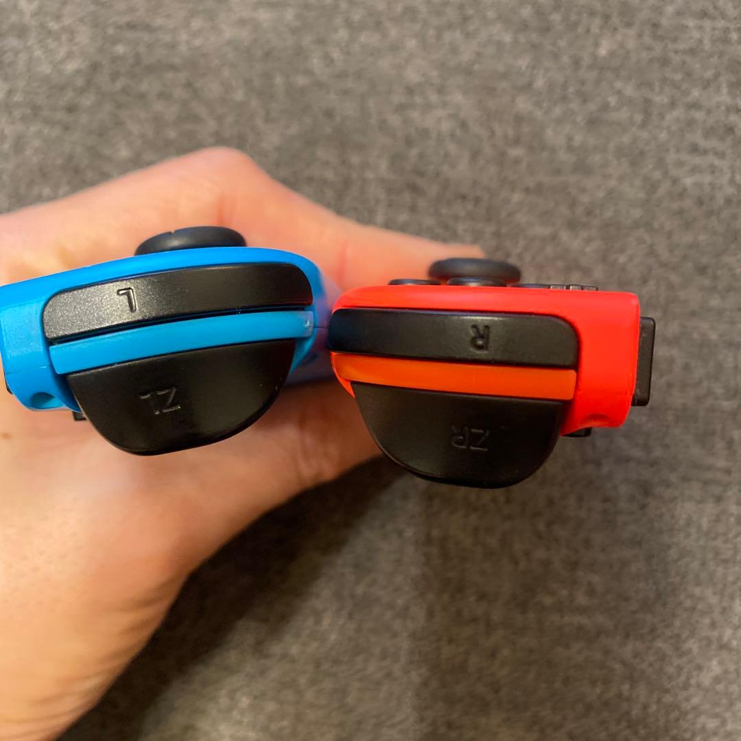 Nintendo Switch 本体 青/赤 付属品あり