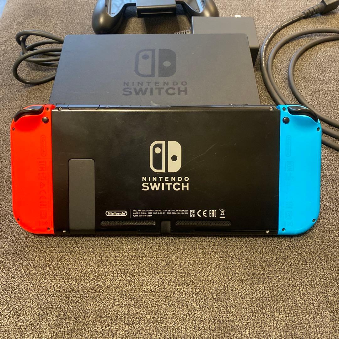 Nintendo Switch 本体 青/赤 付属品あり