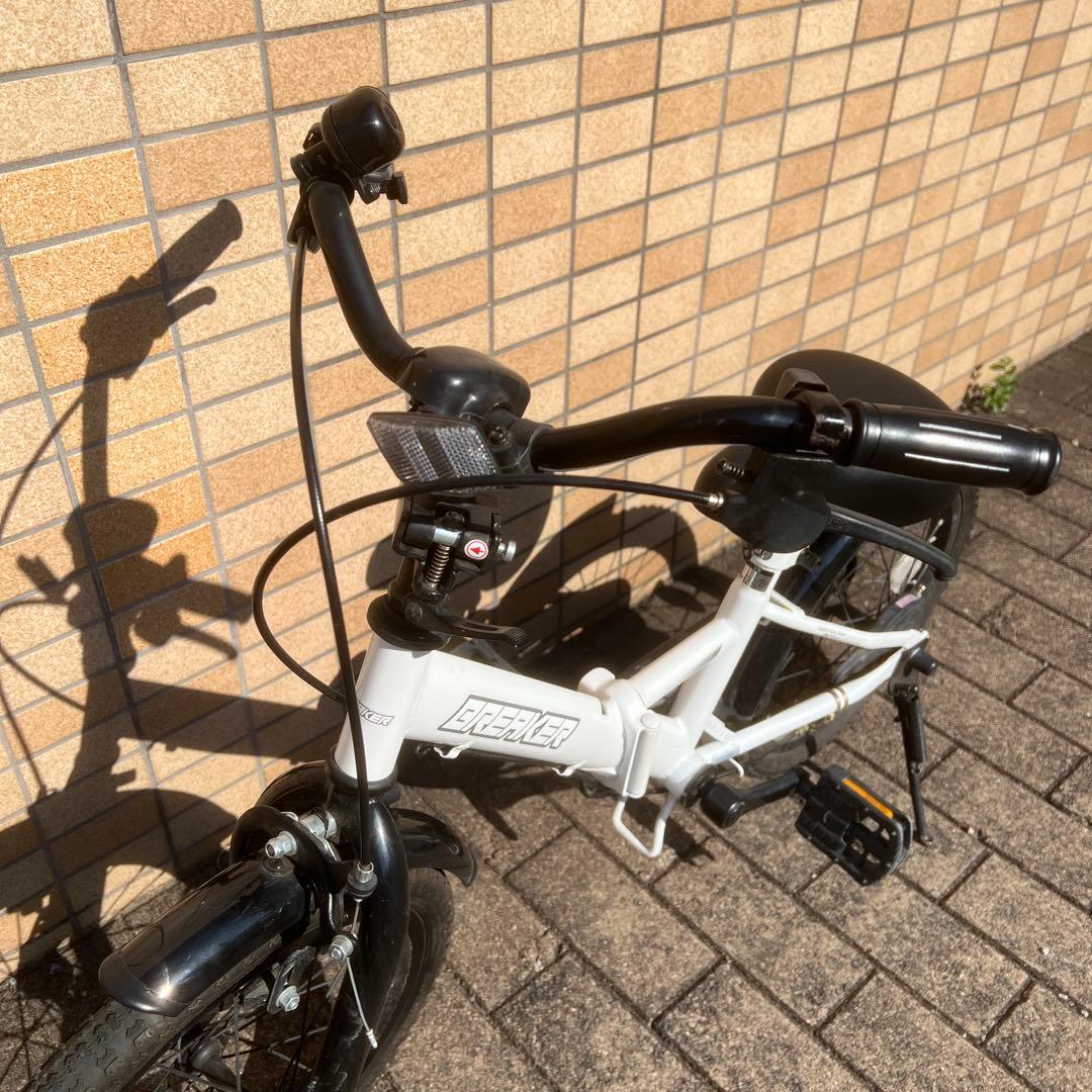 横浜市近辺お手渡し美品 折りたたみキッズ幼児自転車16インチ美品ヘルメット付き