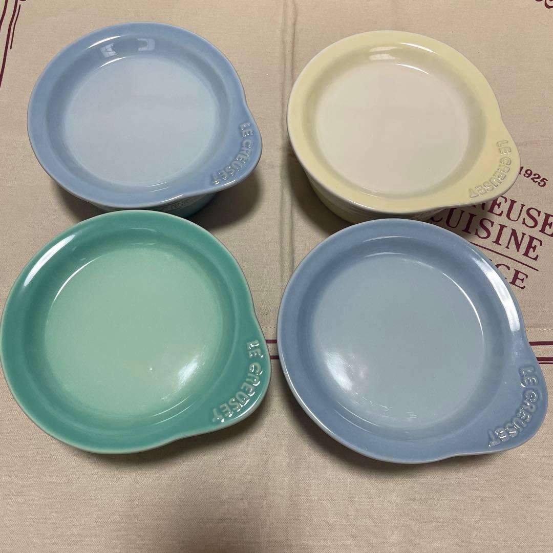 はな  LE CREUSET プレートオンディッシュ　2個セット　ブルー系