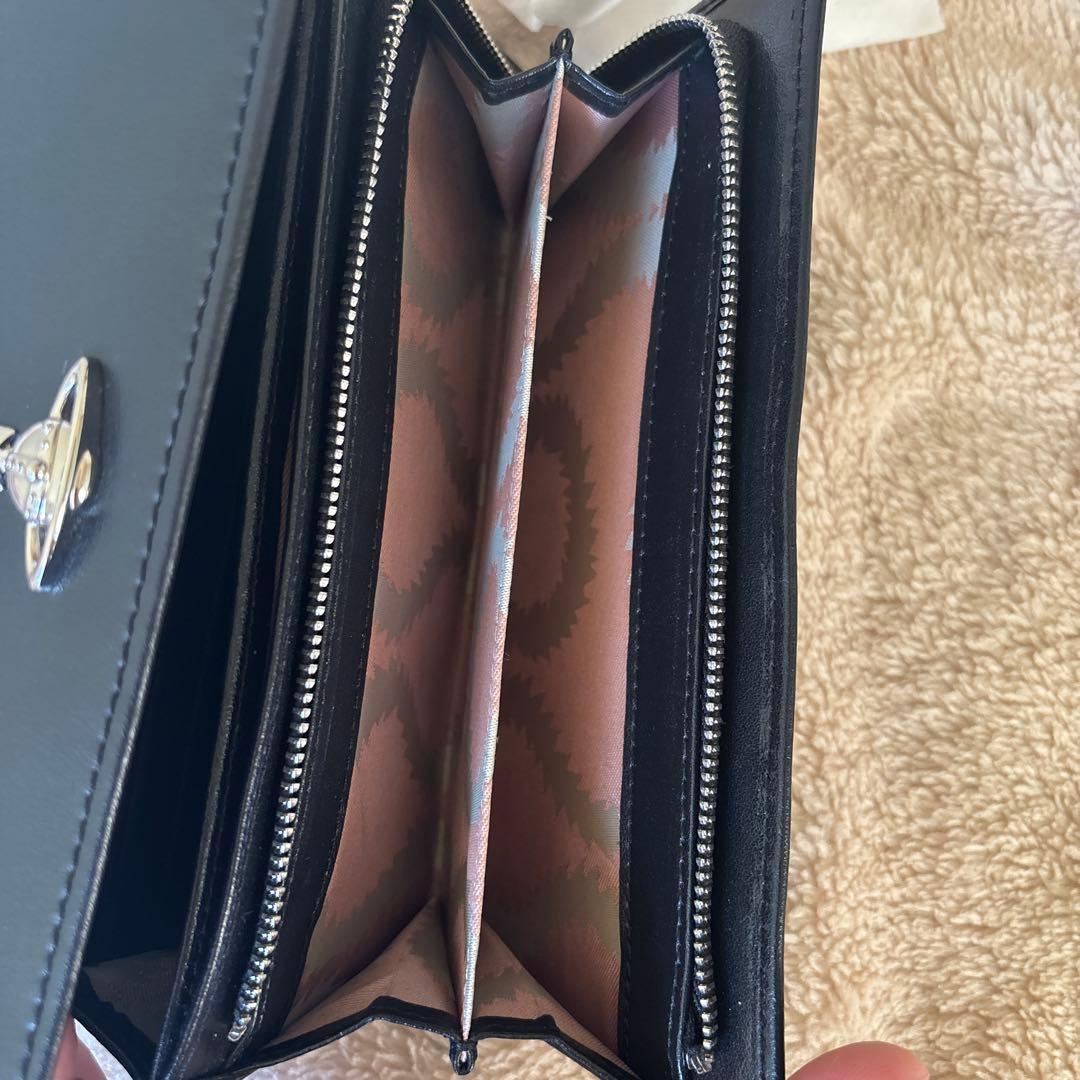Vivienne Westwood ブラック　長財布