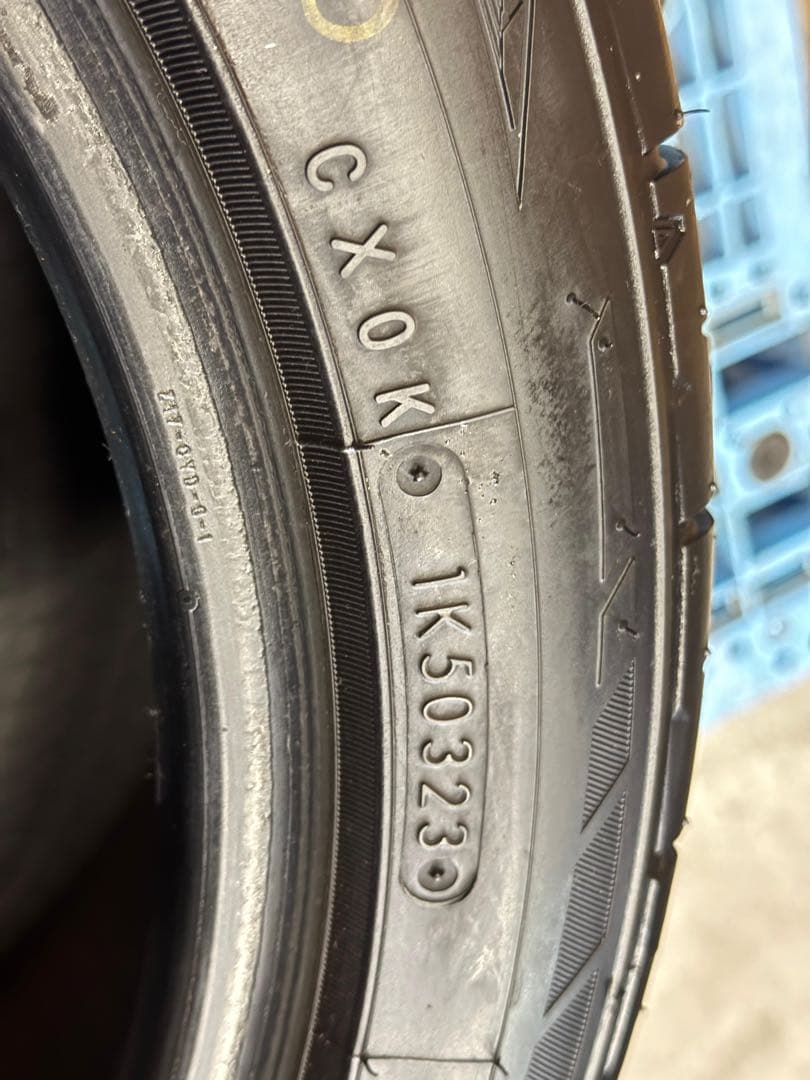 タイヤ・ホイール (559)(1)215/45R17 NITTO NT555