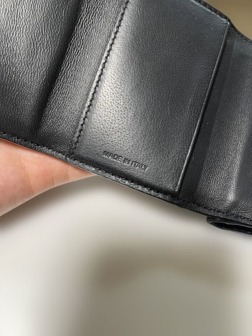 マルニ MARNI 三つ折り財布　ブラック