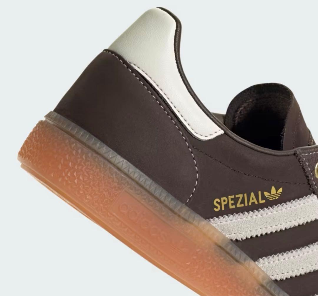 ダークブラウン　adidasハンドボール スペツィアル