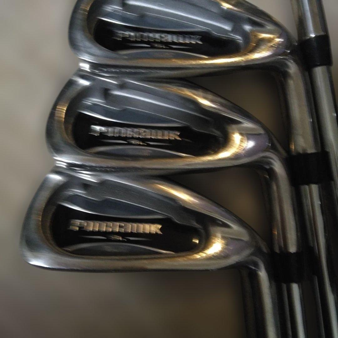 ワンレングス　Pinhawk アイアンセット 8本black widowグリップ