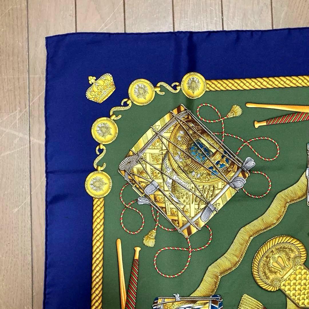 HERMES スカーフ　タンブールの太鼓　カレ90 専用箱付き