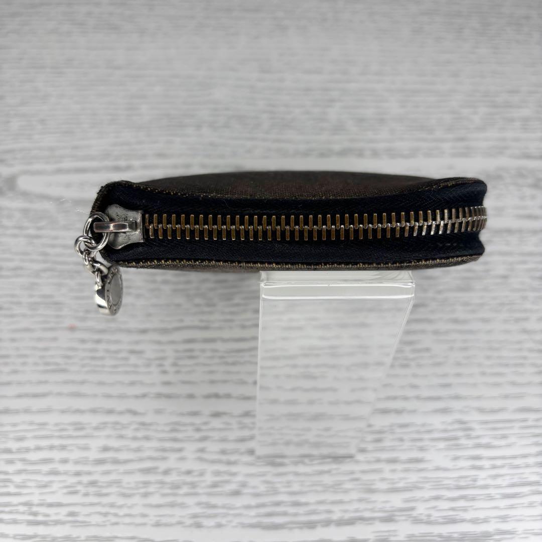 BVLGARI ブルガリ　ラウンドジップ　二つ折り財布　M8228