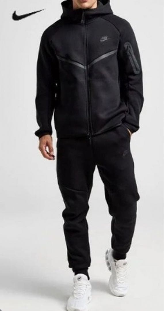 Nikeテックフリース