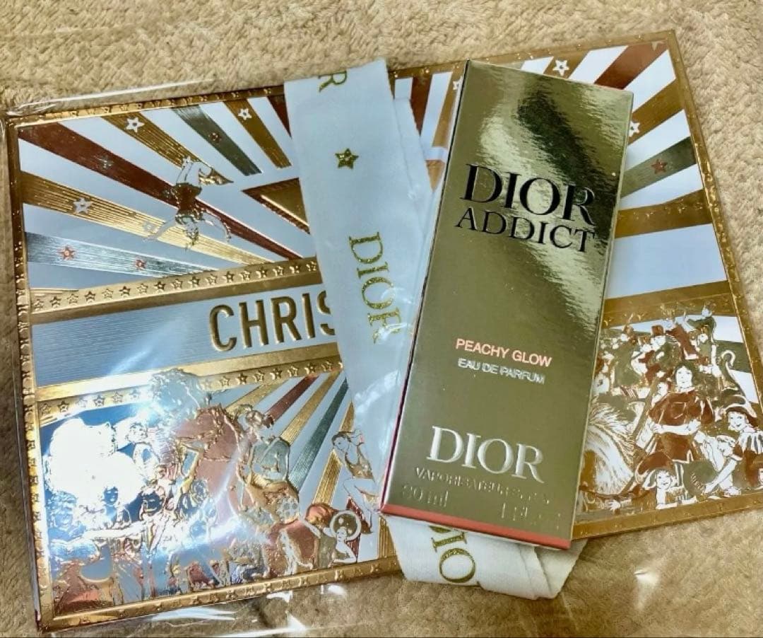 ディオール アディクト ピーチー グロウDior 新品未使用