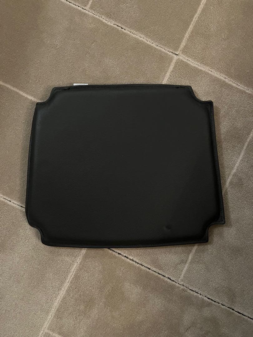 j*y様 CARL HANSEN&SON CH24 Yチェア レザークッション