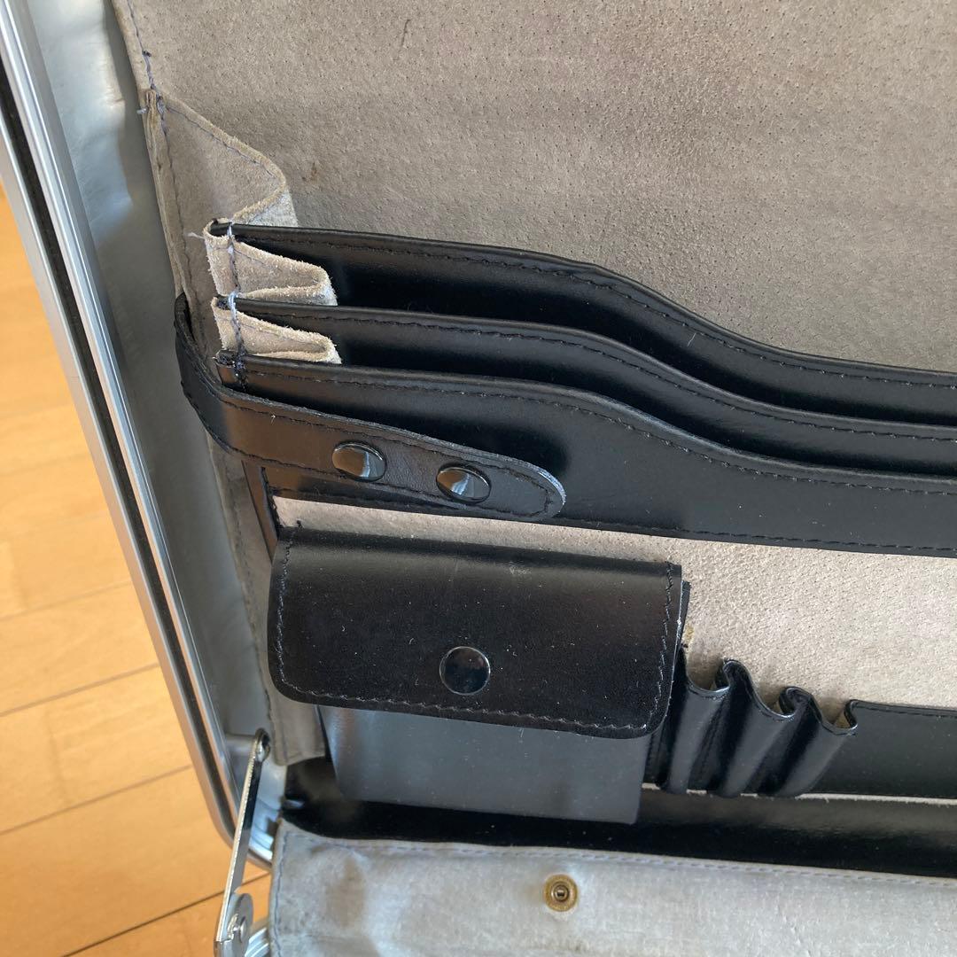 カバン　アタッシュケース　ゼロハリバートン　米国製　希少　ビンテージ