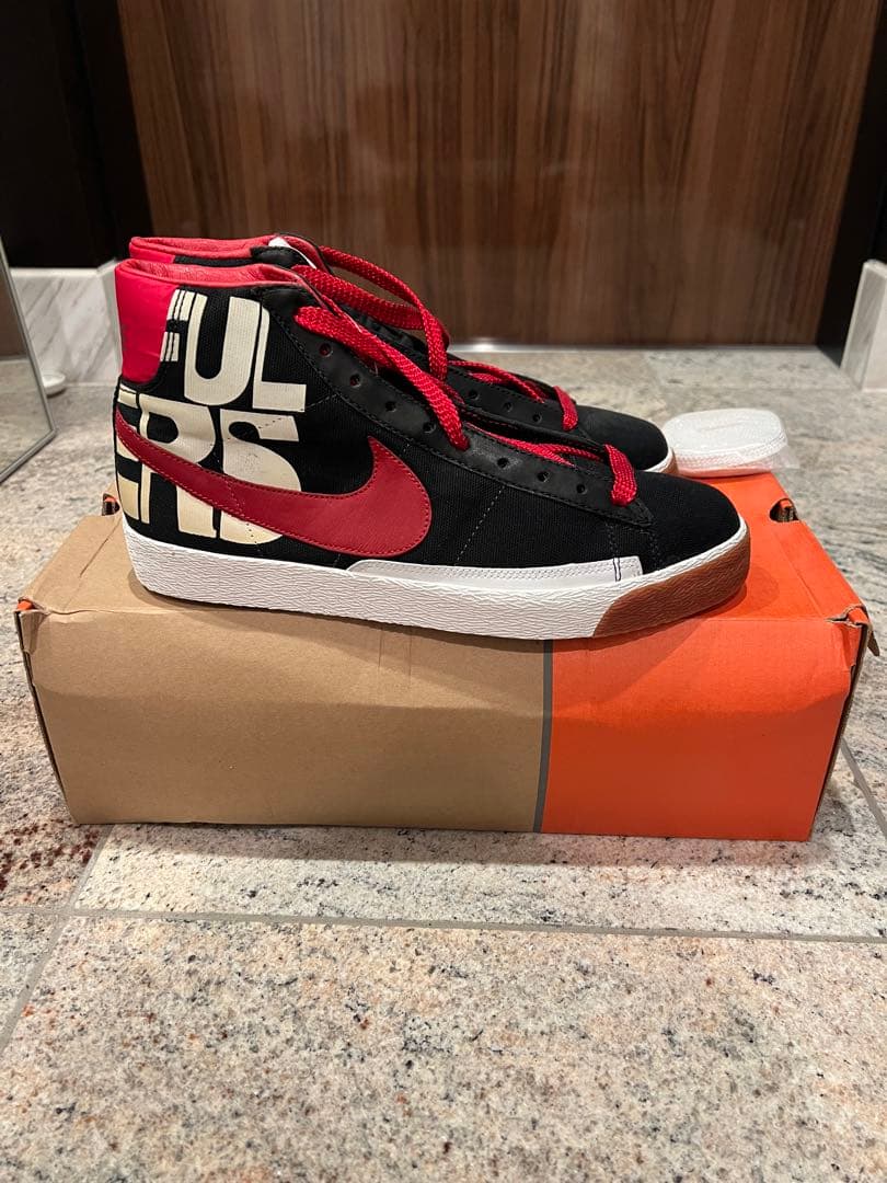 新品未使用 2005年 NIKE BLAZER 73 ビューティフルルーザーズ