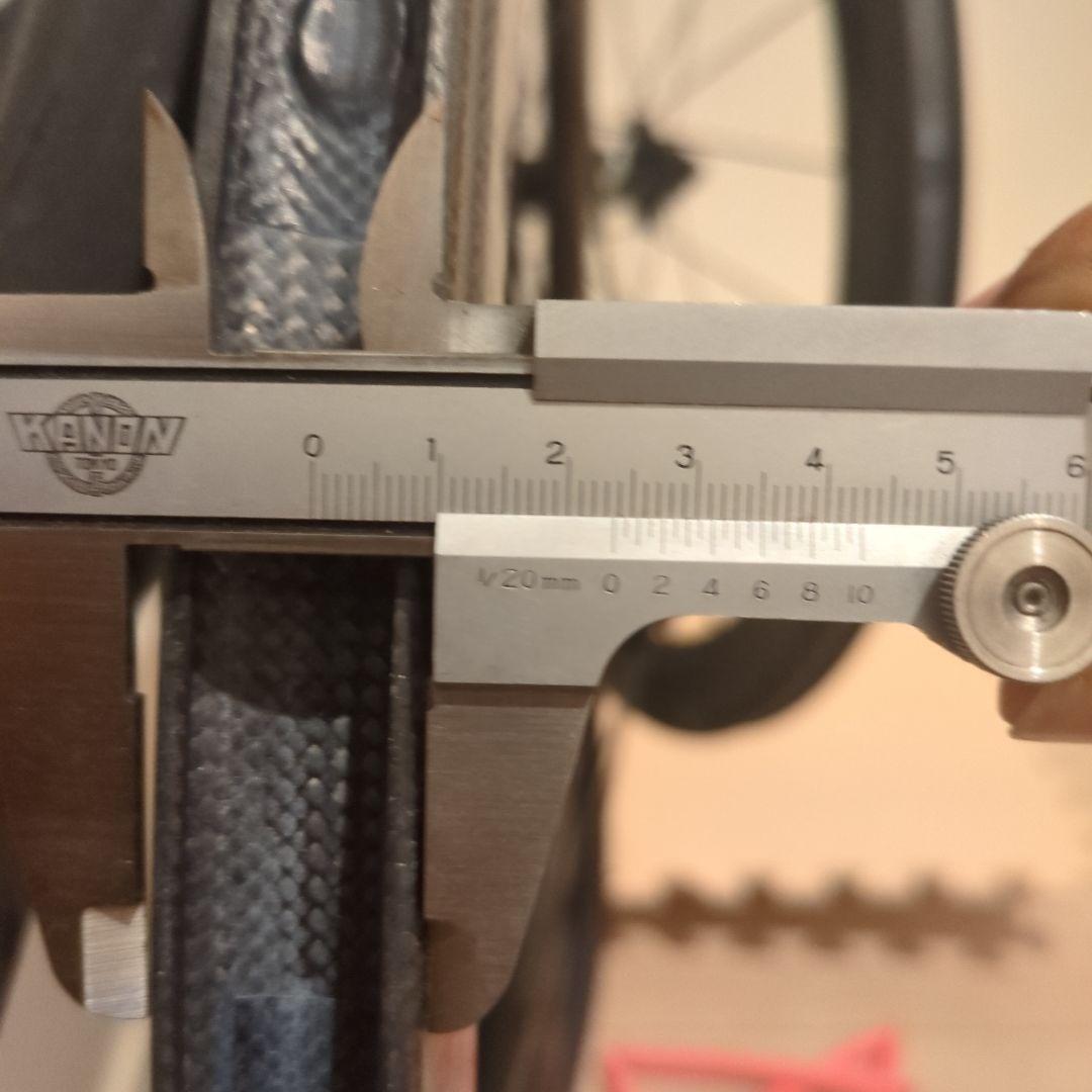 Zipp 404 クリンチャータイヤ 700C