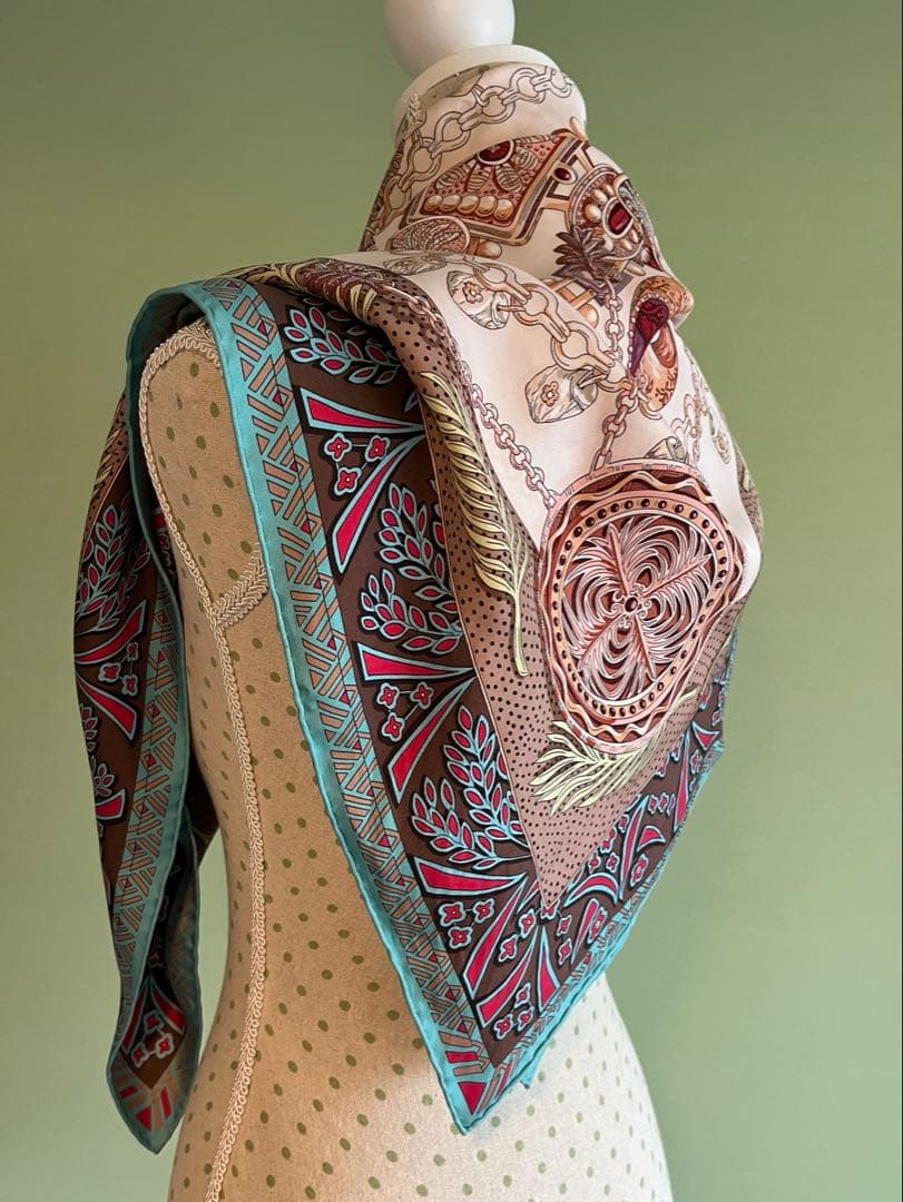 HERMESエルメスカレ90 Zenobieパルミラの女王ゼノビア シルク100