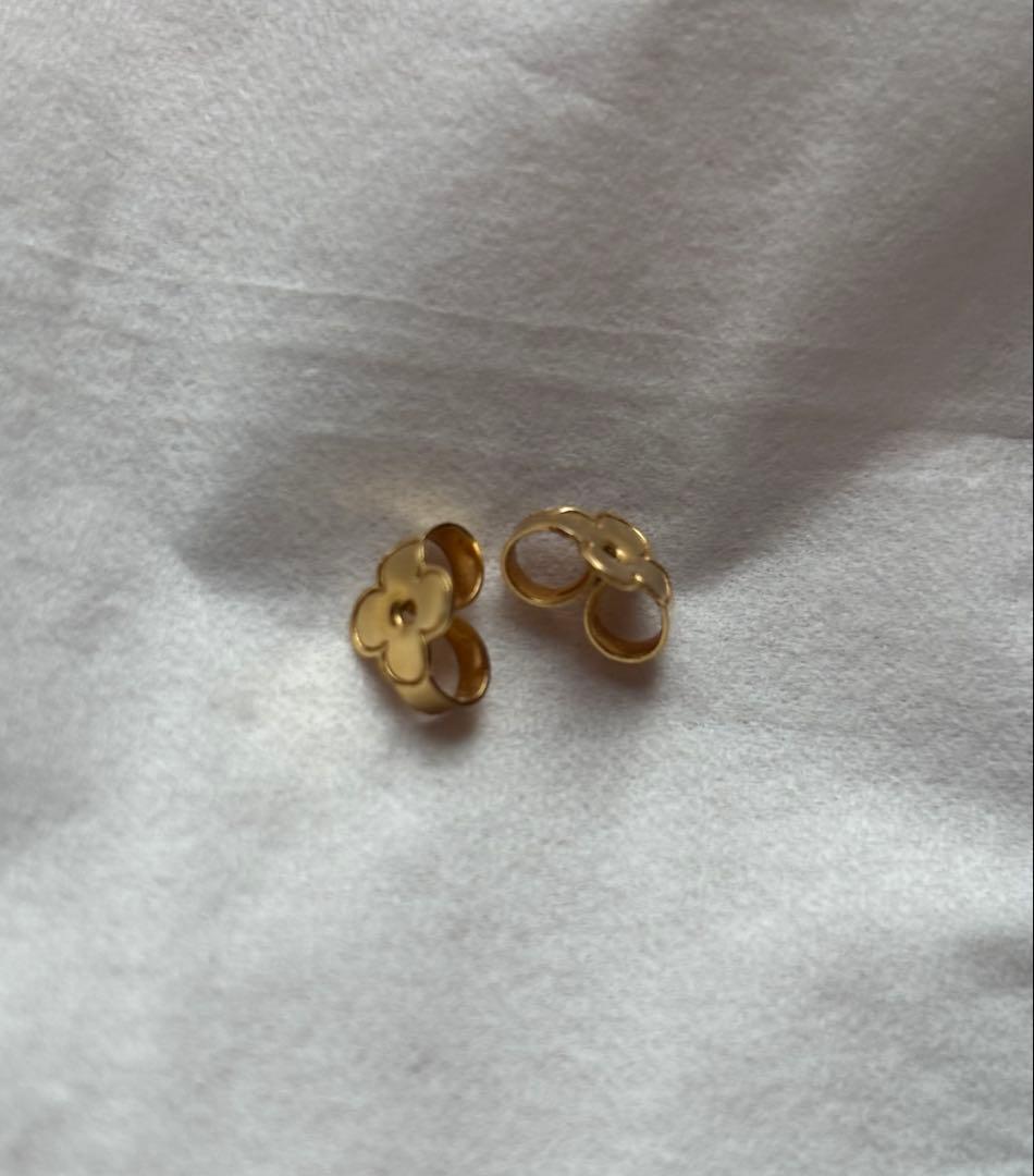 ルイヴィトン　LOUIS VUITTON ピアス　ブルーミング