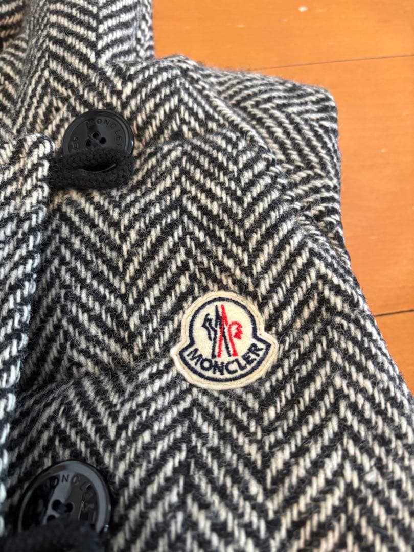最終値下げ‼️限定特価‼️美品MONCLER ダウンベスト　ファー付フード付サイズ2