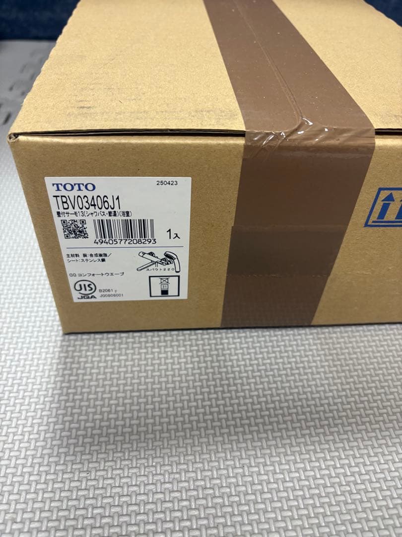 TOTO シャワーヘッド TBV03406J1 未使用