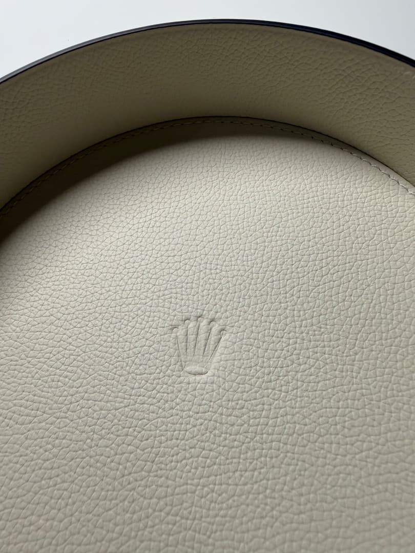 新品・未使用【ROLEX（ロレックス）レザー製のトレイ２種セット】