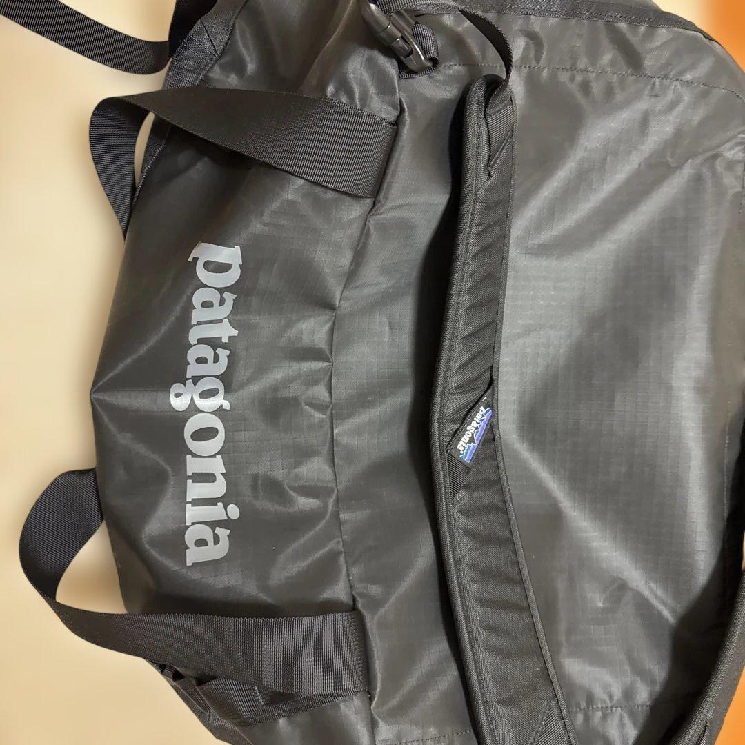 パタゴニア　ブラックホール　ダッフル40L