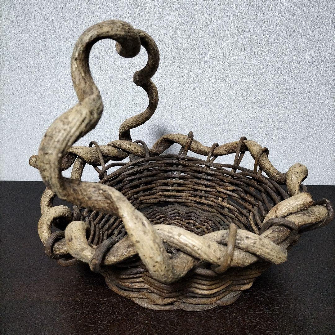 つるかご　工芸品　ヴィンテージ　黒葛　くろかずら