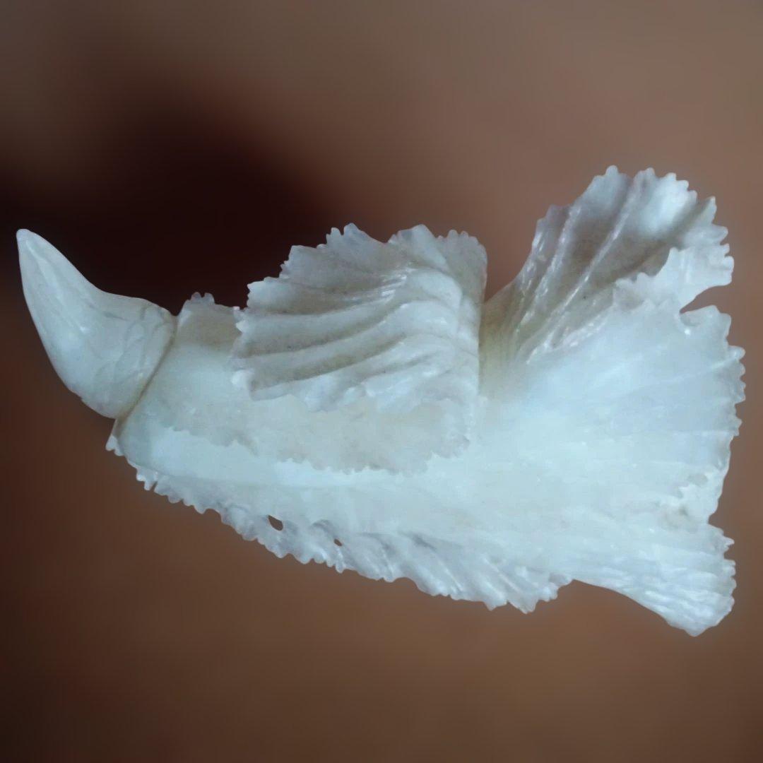 白翡翠の白菜置物