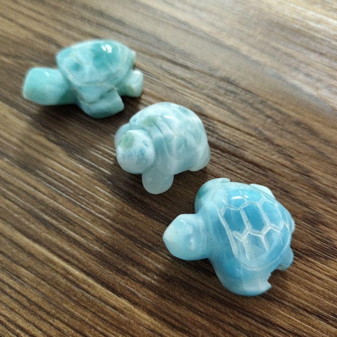 ラリマー　亀　置物
