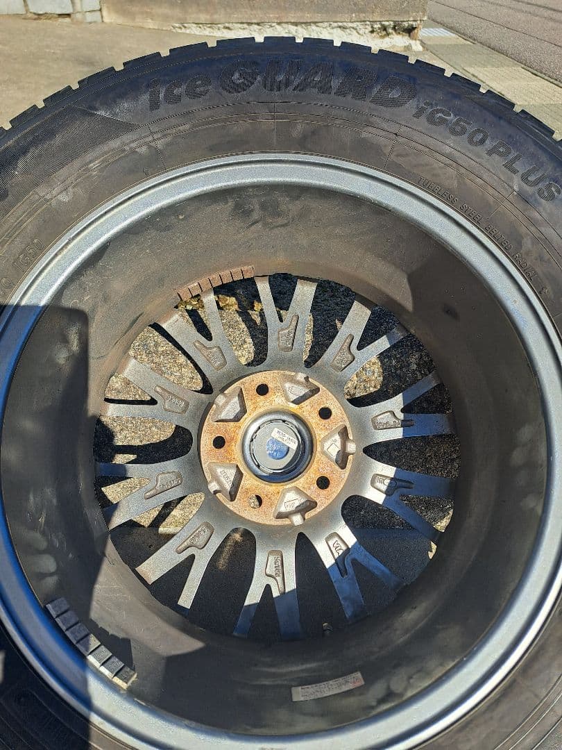 M*u様 スタッドレスタイヤ　ヨコハマ　アイスガード　215/65R16