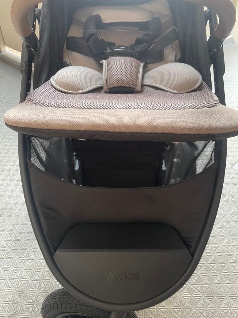 アップリカ　スムーヴプレシャスAB　ベビーカー