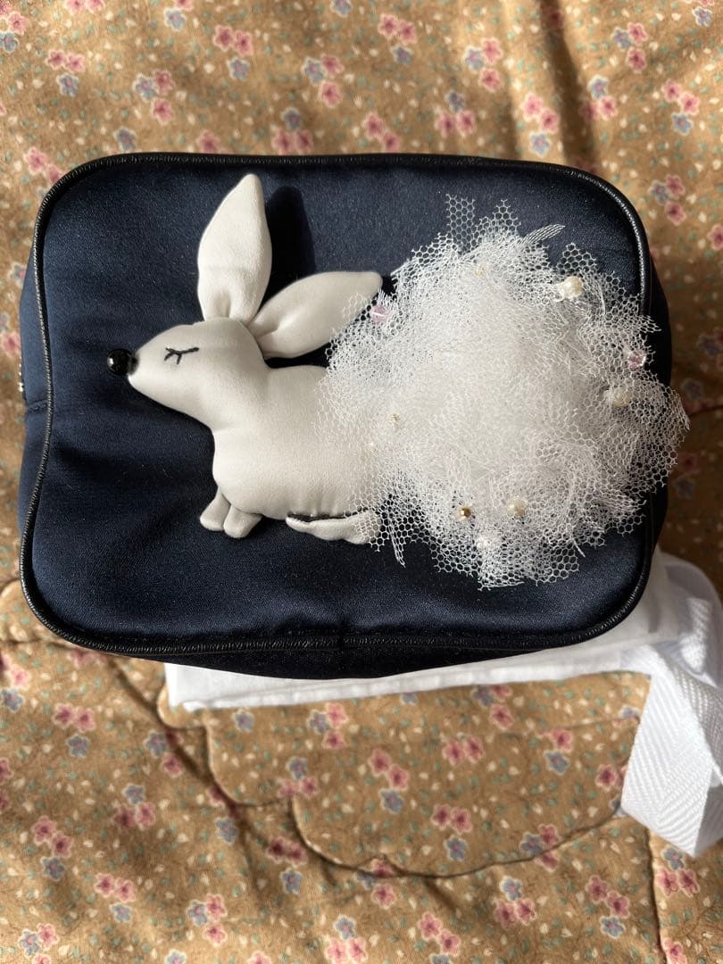 【美品】LUDLOW ラドロー うさぎモチーフティッシュケース付きポーチ