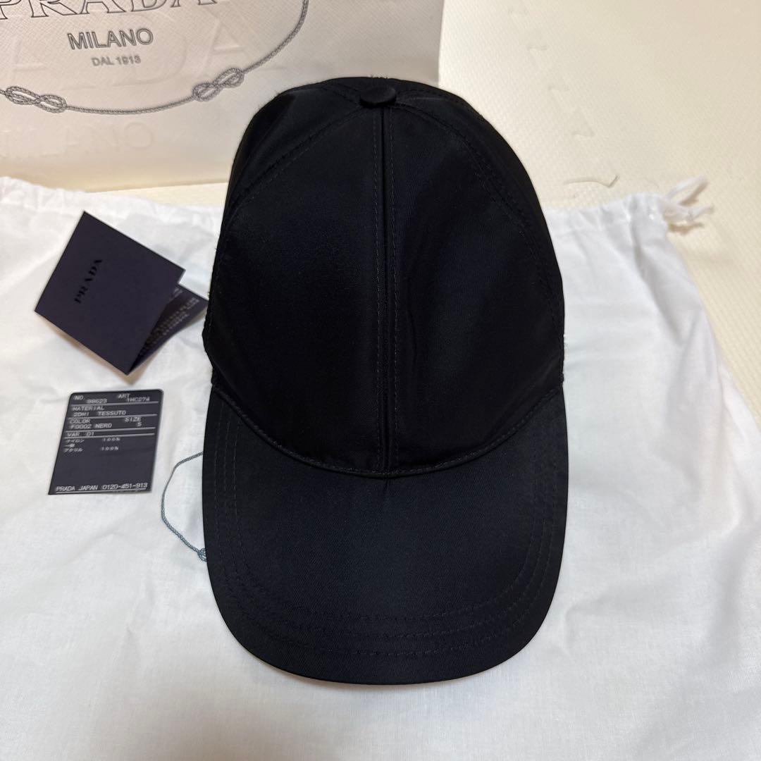 PRADA 帽子