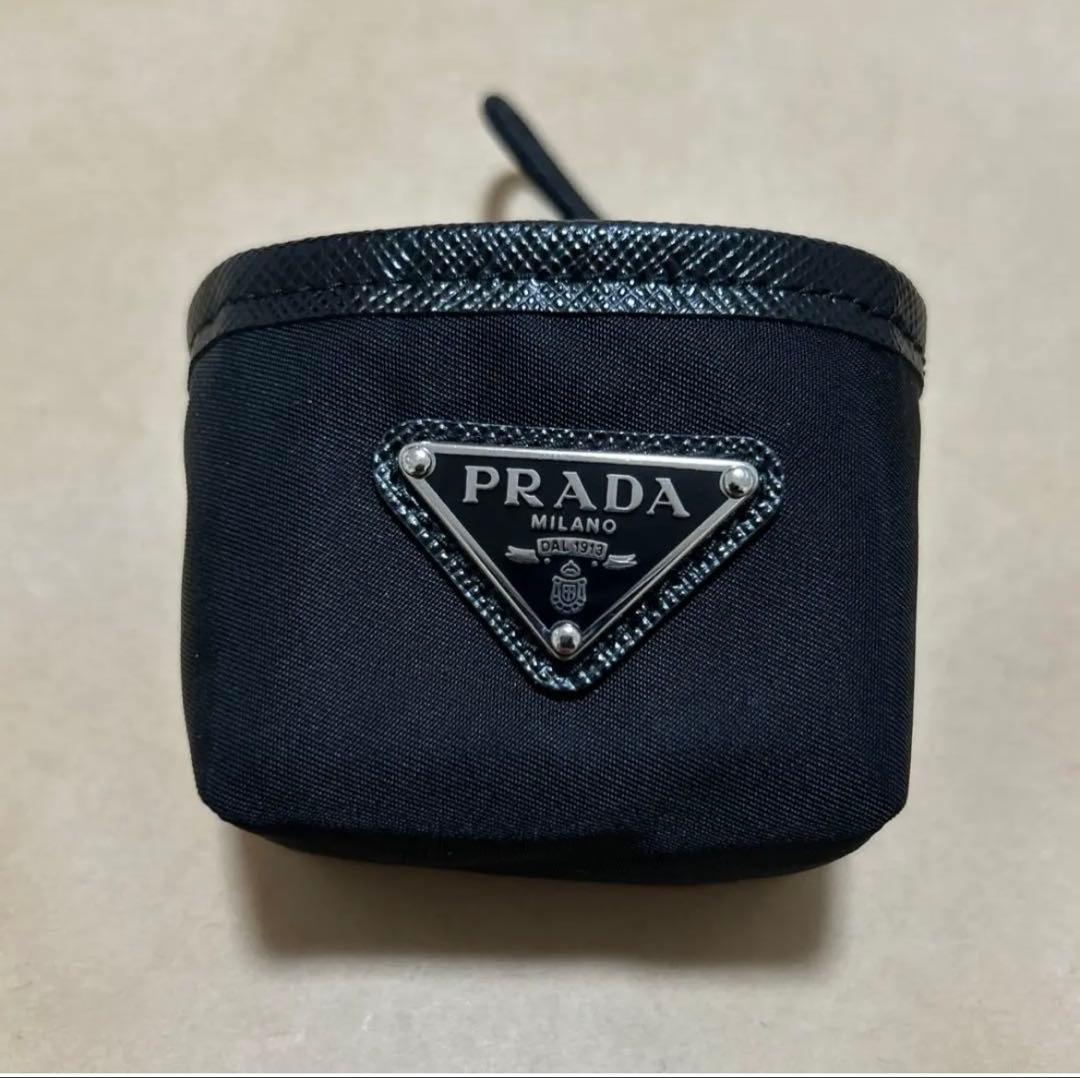 PRADA 小物入れ　HIDERU
