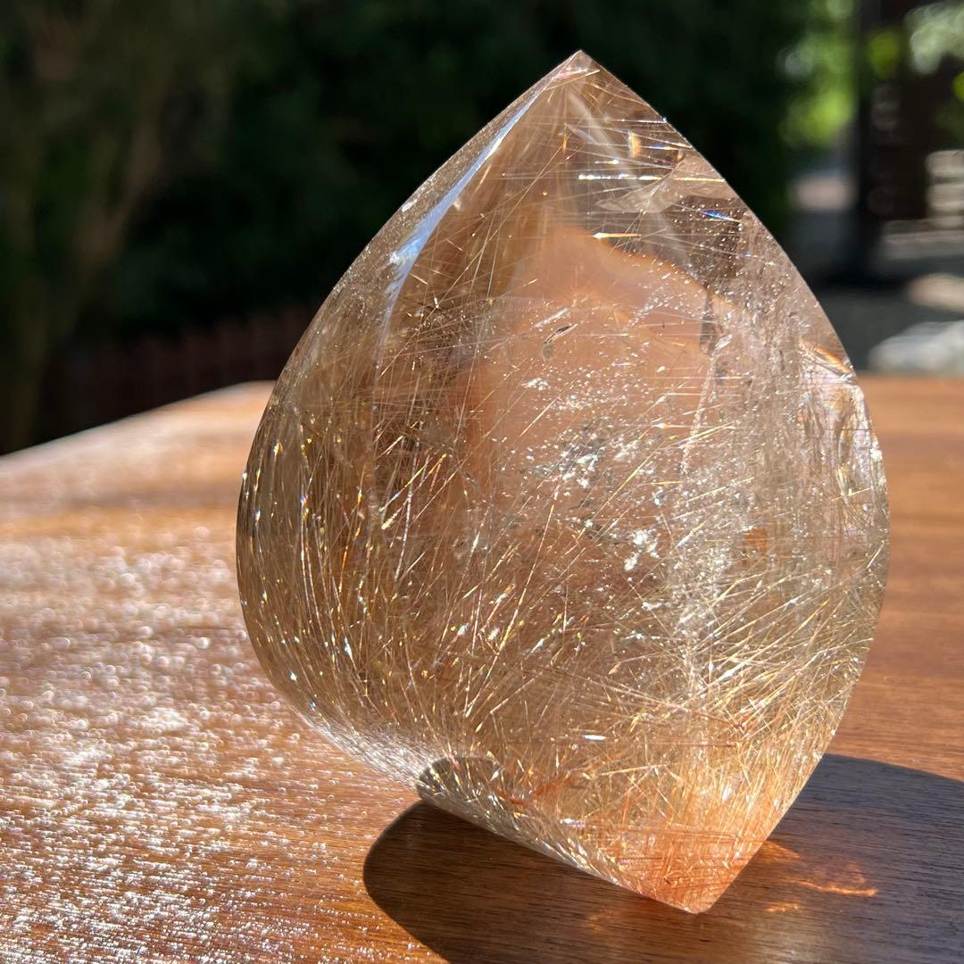 ✳️☆極上の透明度に煌めき抜群のルチル☆ゴールドルチル 雫型 天然石 磨き石 原石